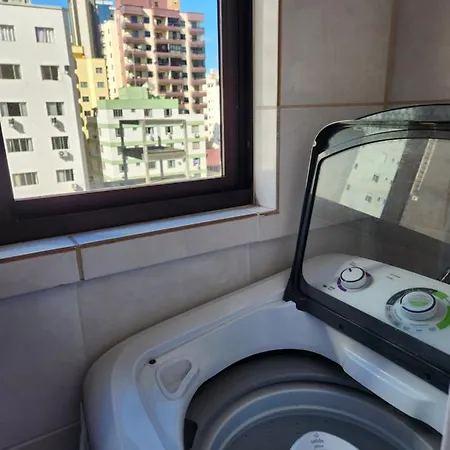 2 Quartos A 200Mts Praia Central, Garagem, Churrasqueira, Wi-Fi 90 Mbps, Pet Friendly Apartment Balneario Camboriu Exterior photo
